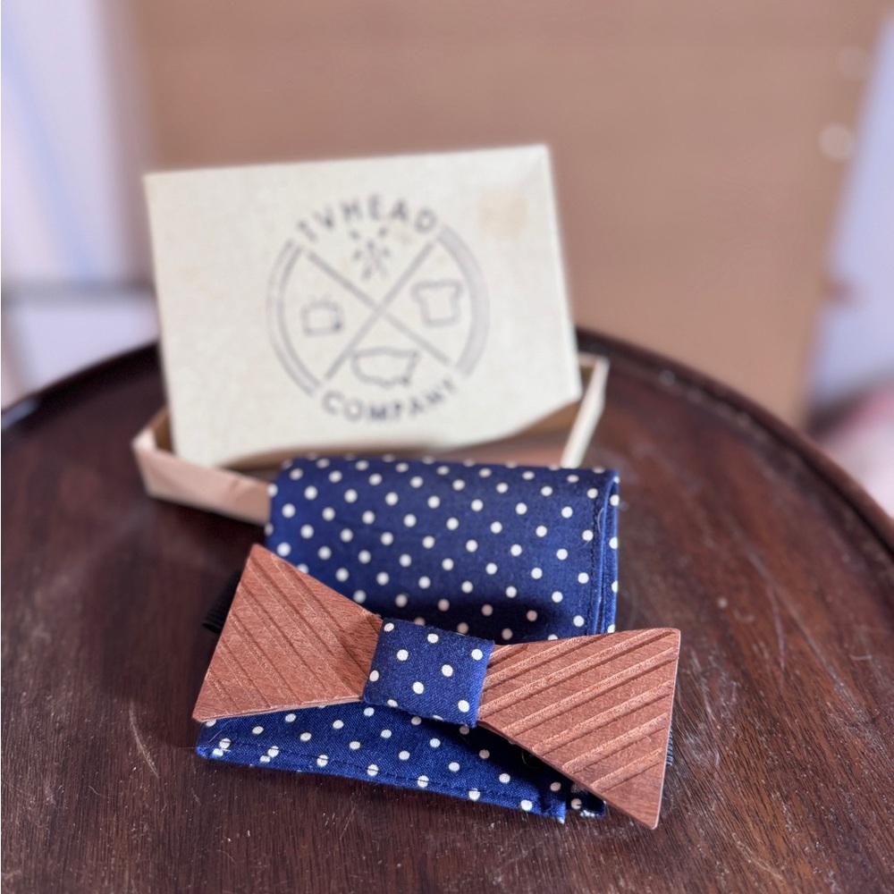 Wooden bow tie Navy White Polka Dot Pocket Square